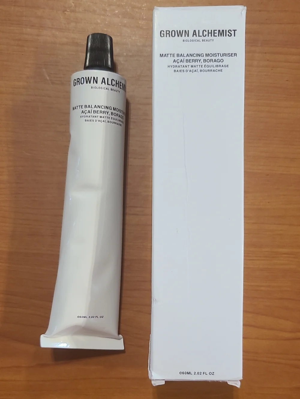 Matte Balancing Moisturiser Acai Berry Borago 60ml NIB